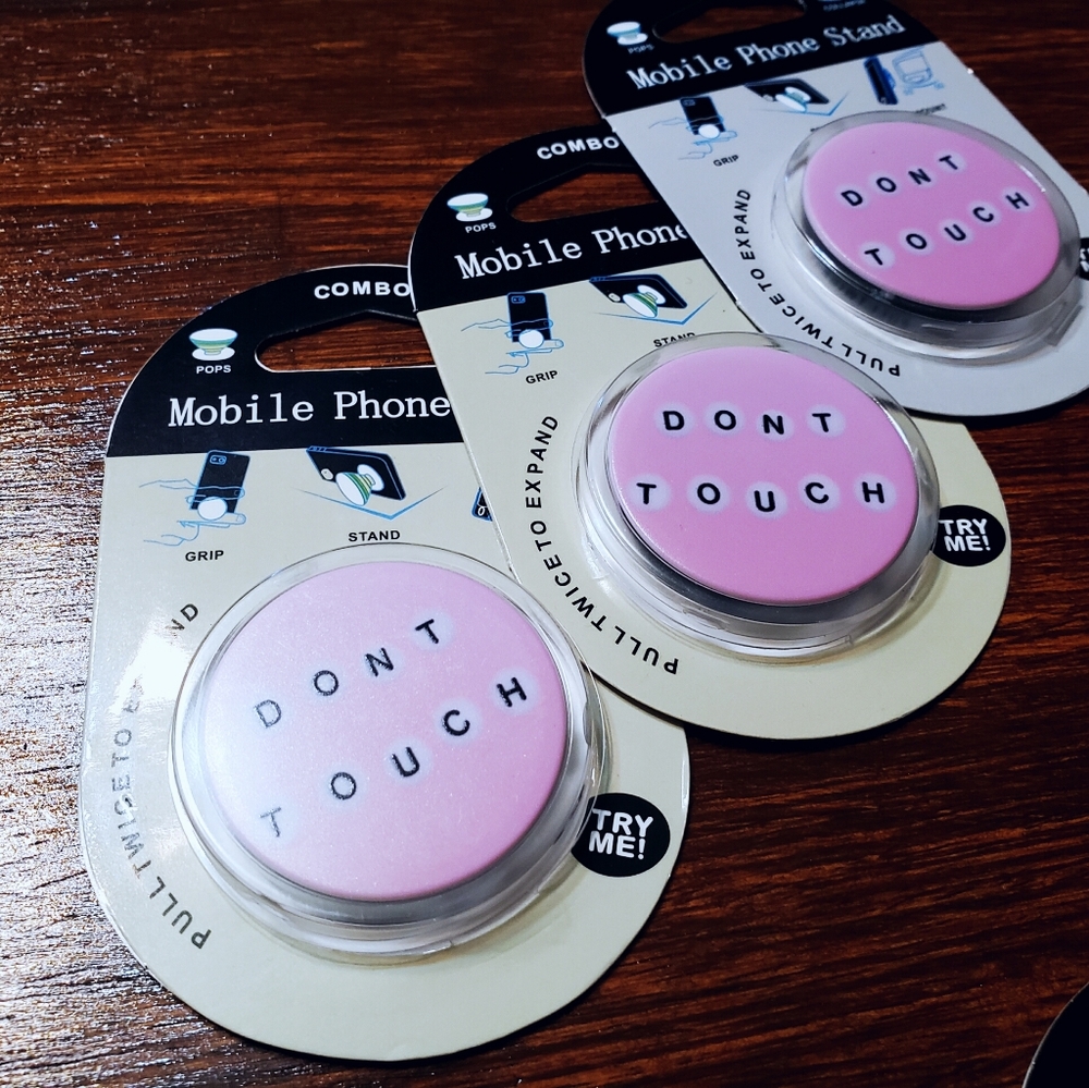 'Dont Touch' Phone Grip